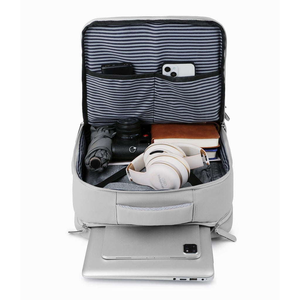 Multi-Pocket USB Travel Backpack — Voyager Travel Max - Laptops up to 16"