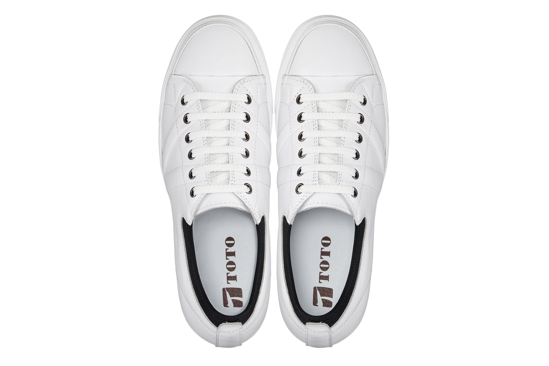 TOTO - D8171 - 2.4 Inches Taller (White/Black)