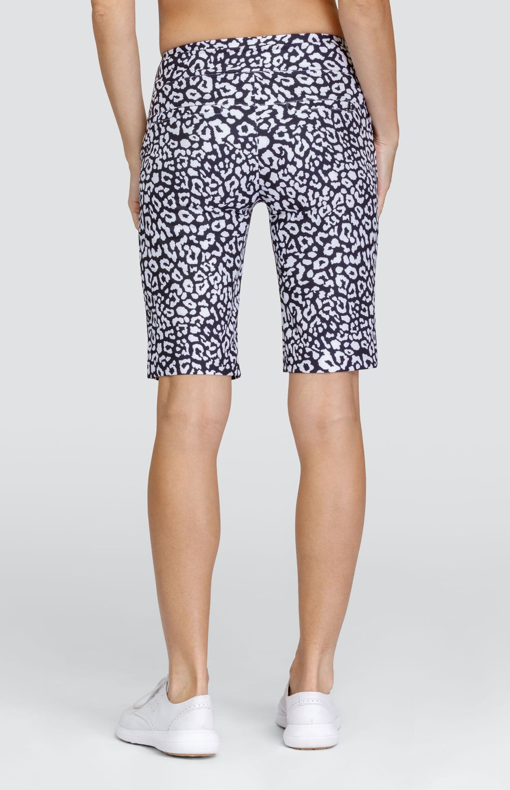 Mulligan 21" Short - Onyx Leopard