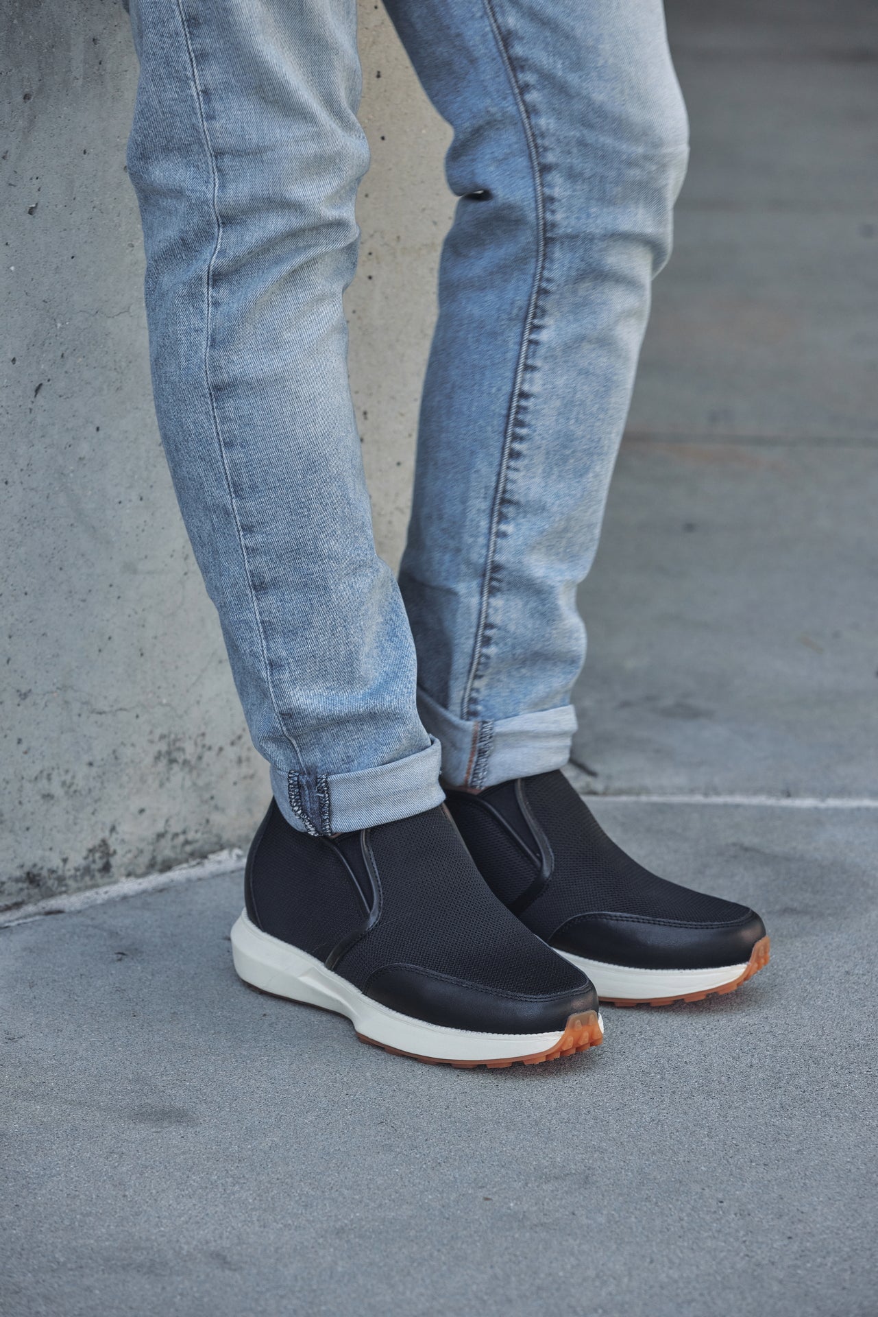 CALTO - J1433  - 3.3 Inches Taller (Black) - Casual Chunky Sole Sneaker Loafers