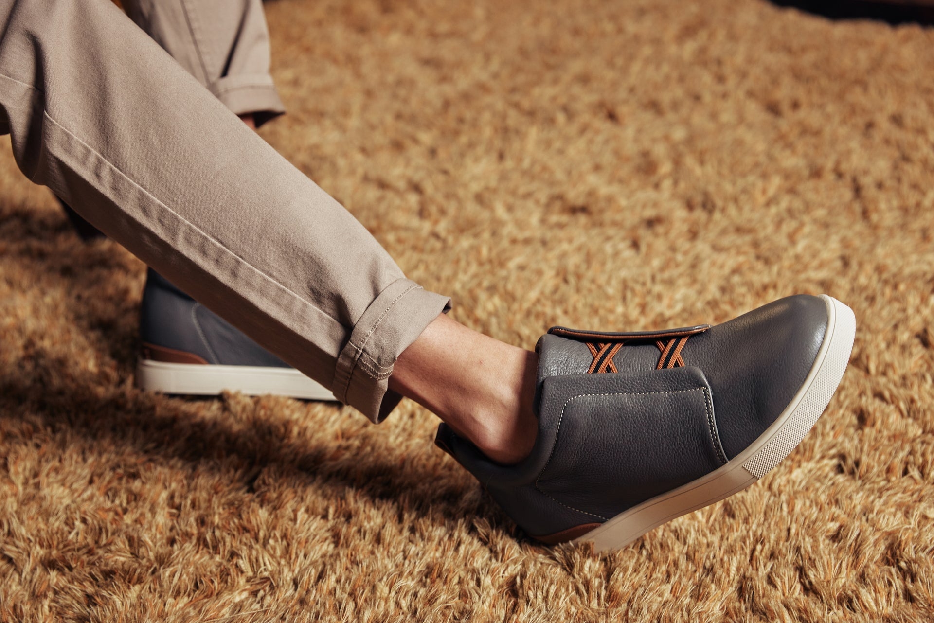 CALTO - J1935  - 2.6 Inches Taller (Grey) - Slip-On Snoafers