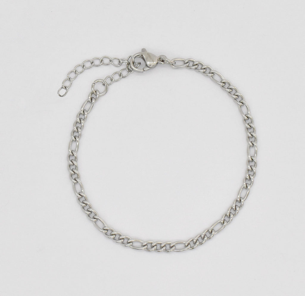 BOBBI SILVER FIGARO CHAIN BRACELET