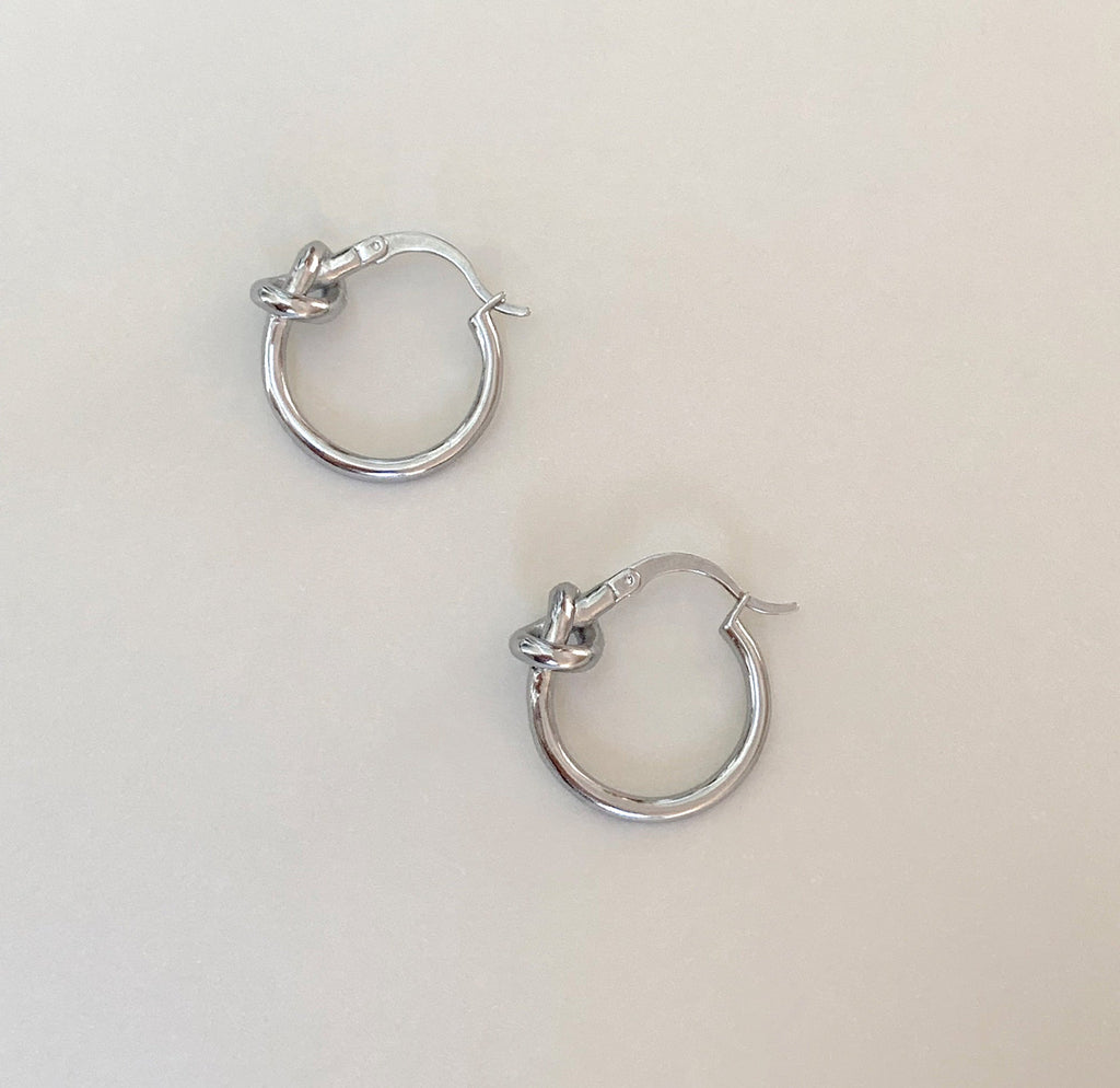 HARPER SILVER KNOT HOOP EARRINGS