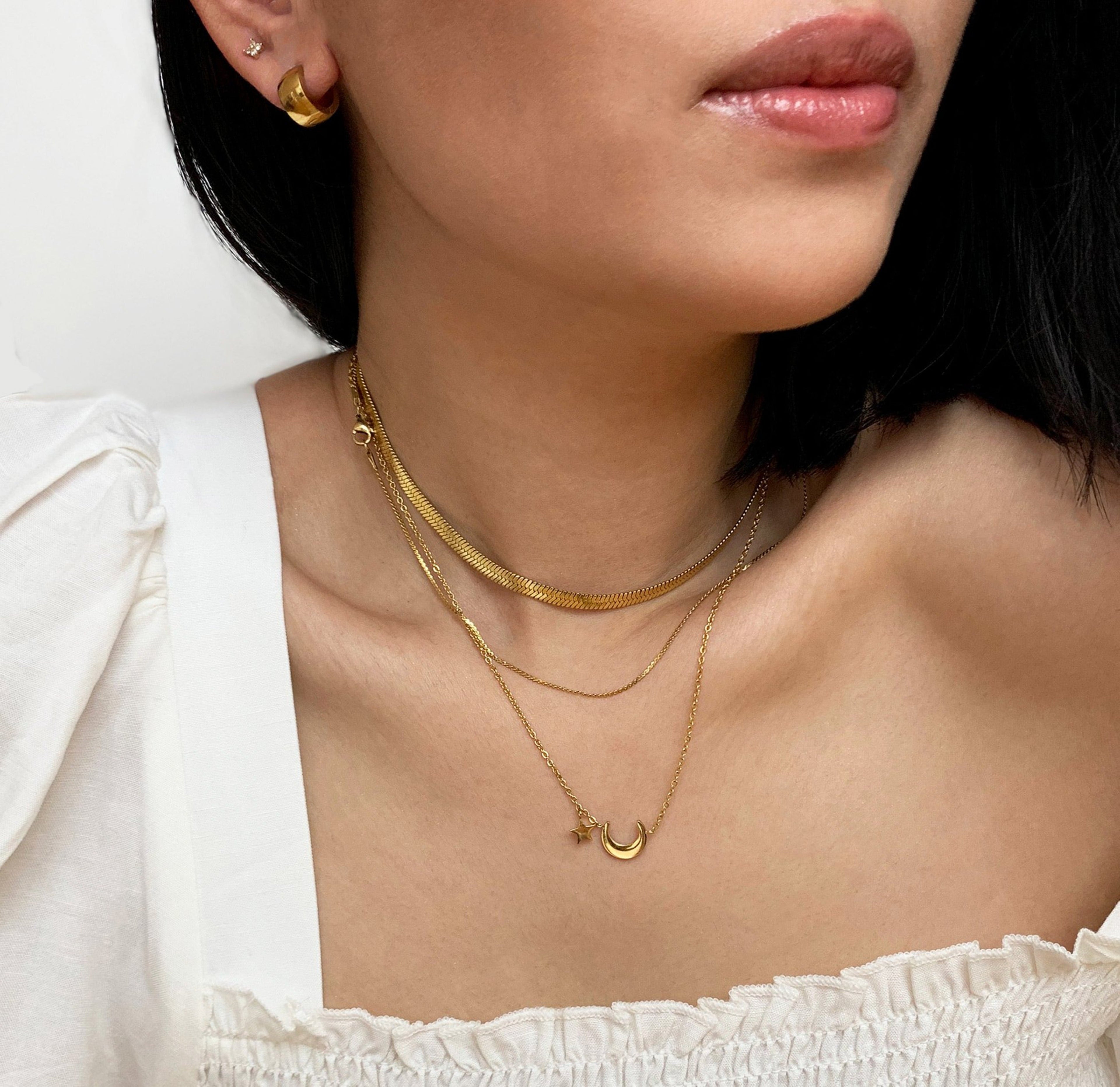 LUNA GOLD STAR AND MOON NECKLACE