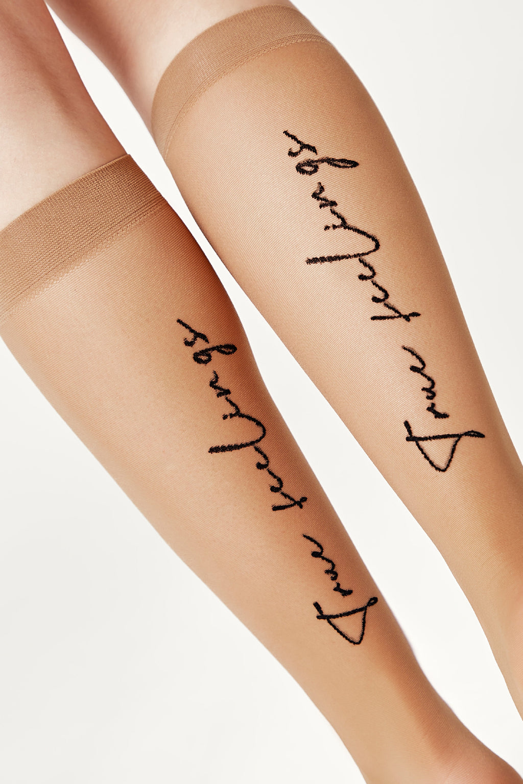 Fantasy Knee Highs Conte True Love - Elastic Band and Printed Design
