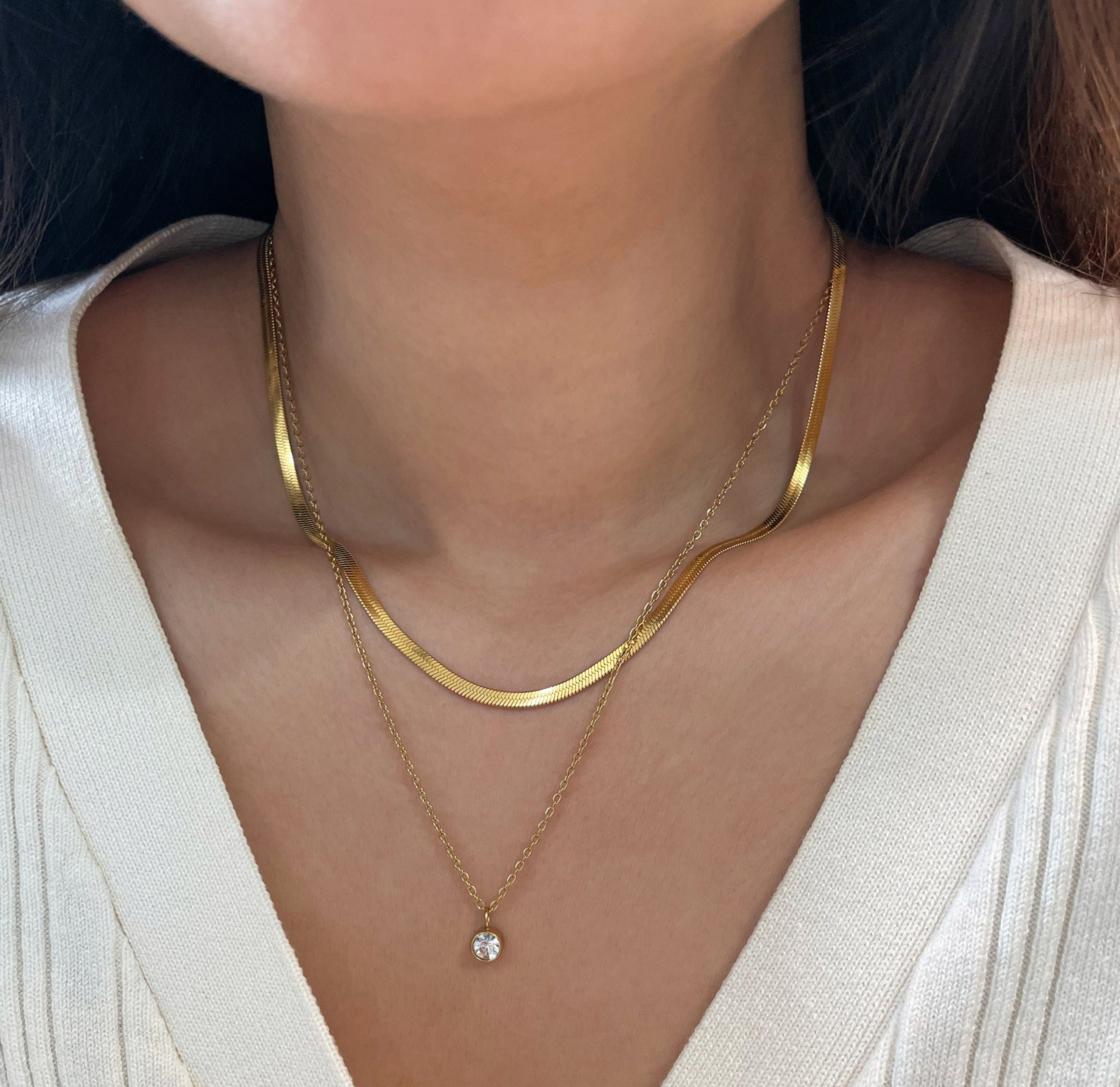 LILLE DAINTY GOLD SOLITAIRE STACK NECKLACE