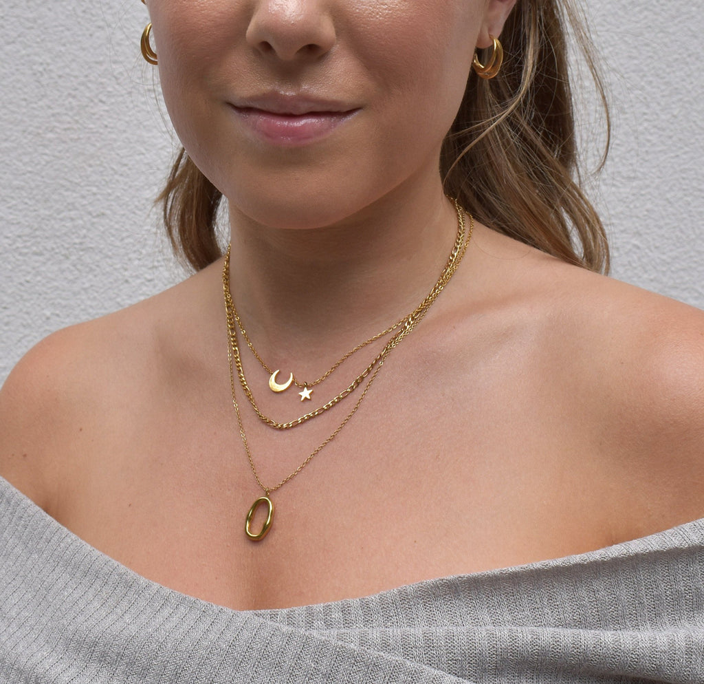 LUNA GOLD STAR AND MOON NECKLACE