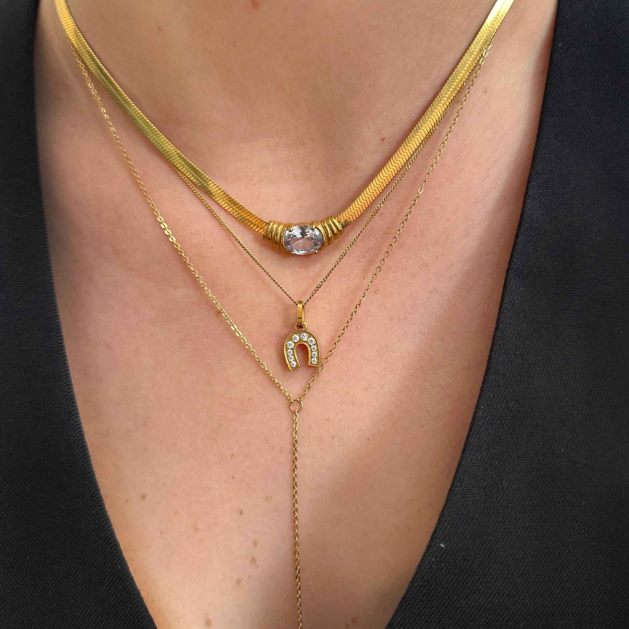 HEIDI DAINTY GOLD PAVE HORSE SHOE PENDANT NECKLACE