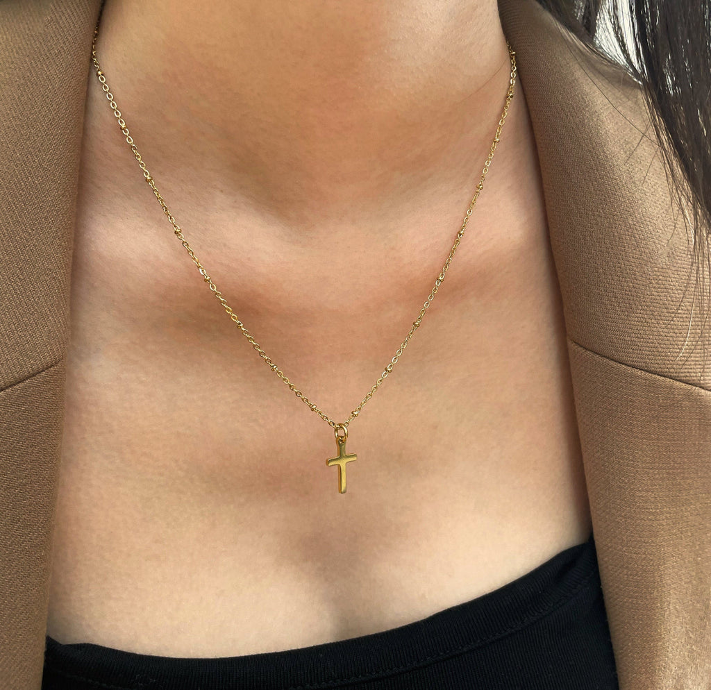 ROSA GOLD DAINTY CROSS  PENDANT NECKLACE