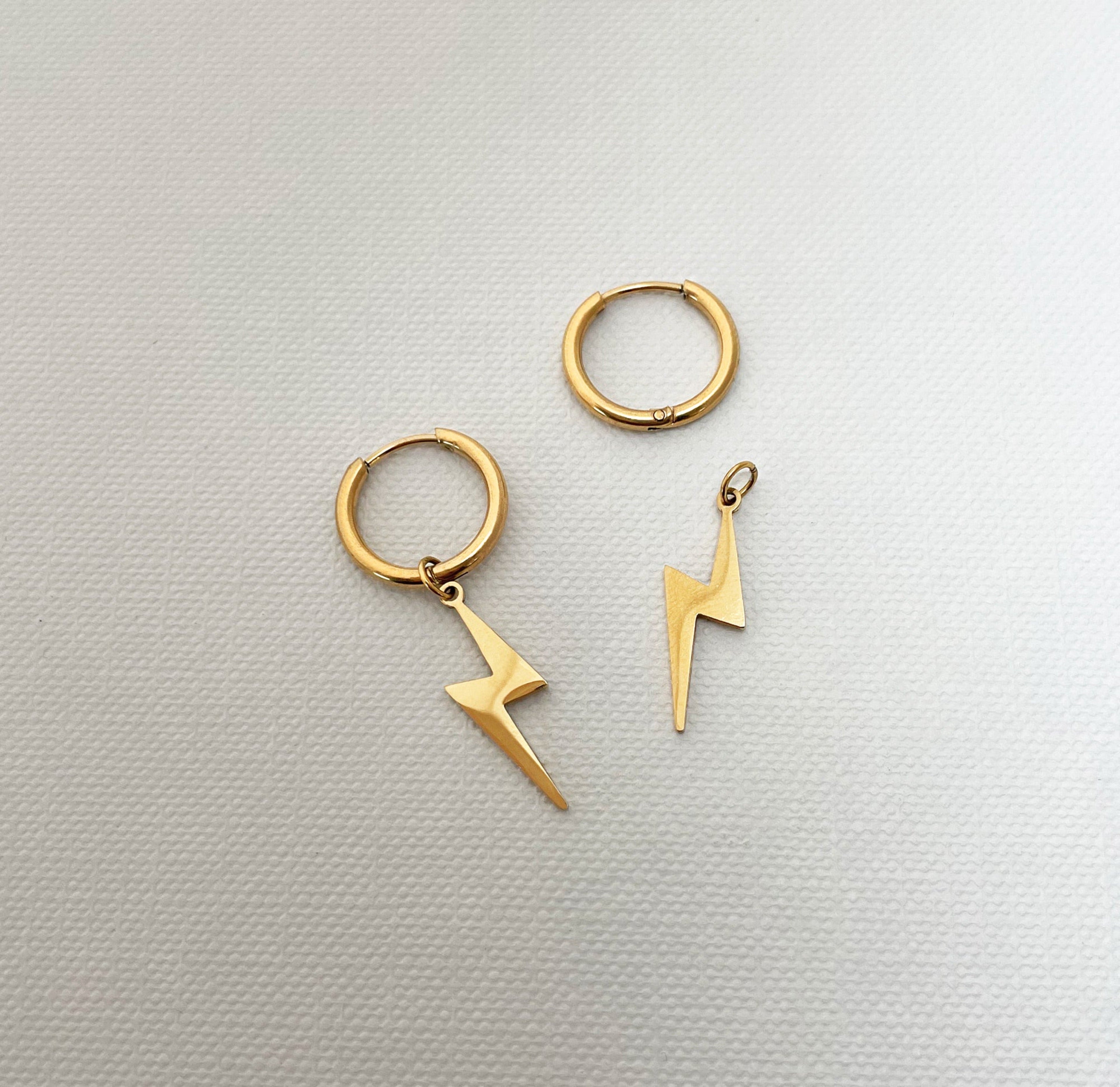 MAUDE 2 in 1 GOLD LIGHTNING BOLT HUGGIE EARRINGS