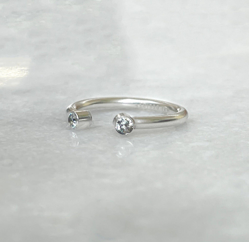 JOLIE SILVER CZ DIAMOND OPEN RING - SAMPLE