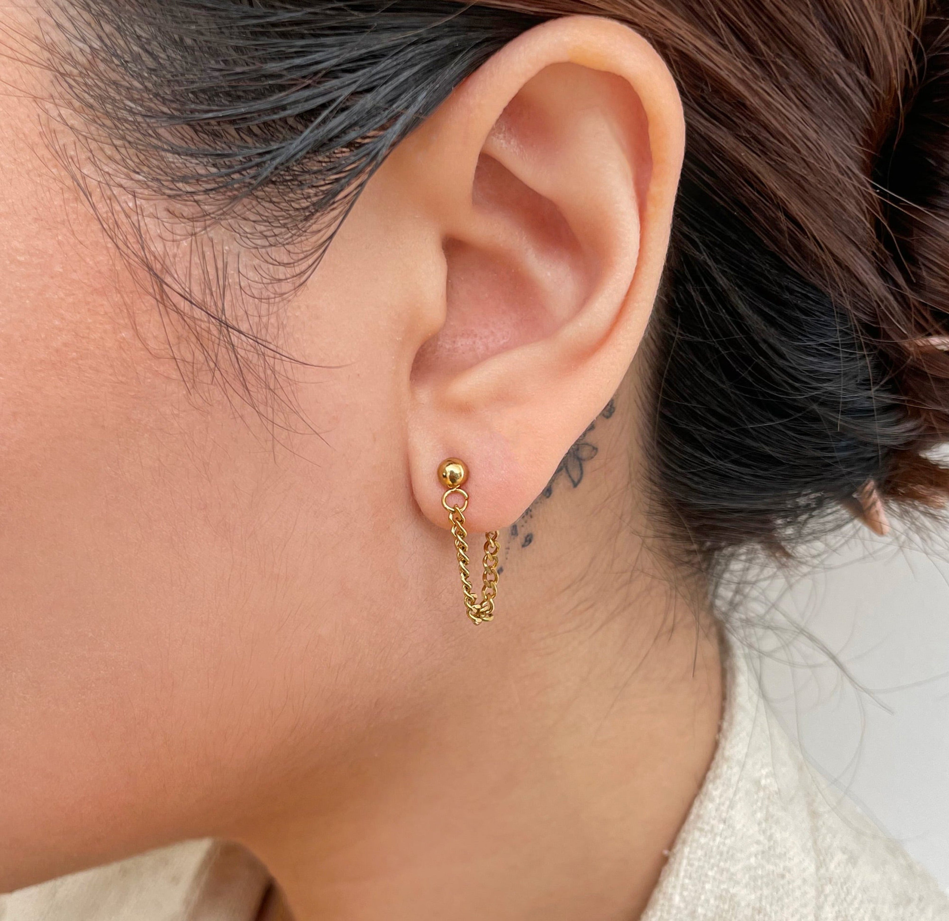 RYLIE DAINTY GOLD LOOP CHAIN EARRINGS