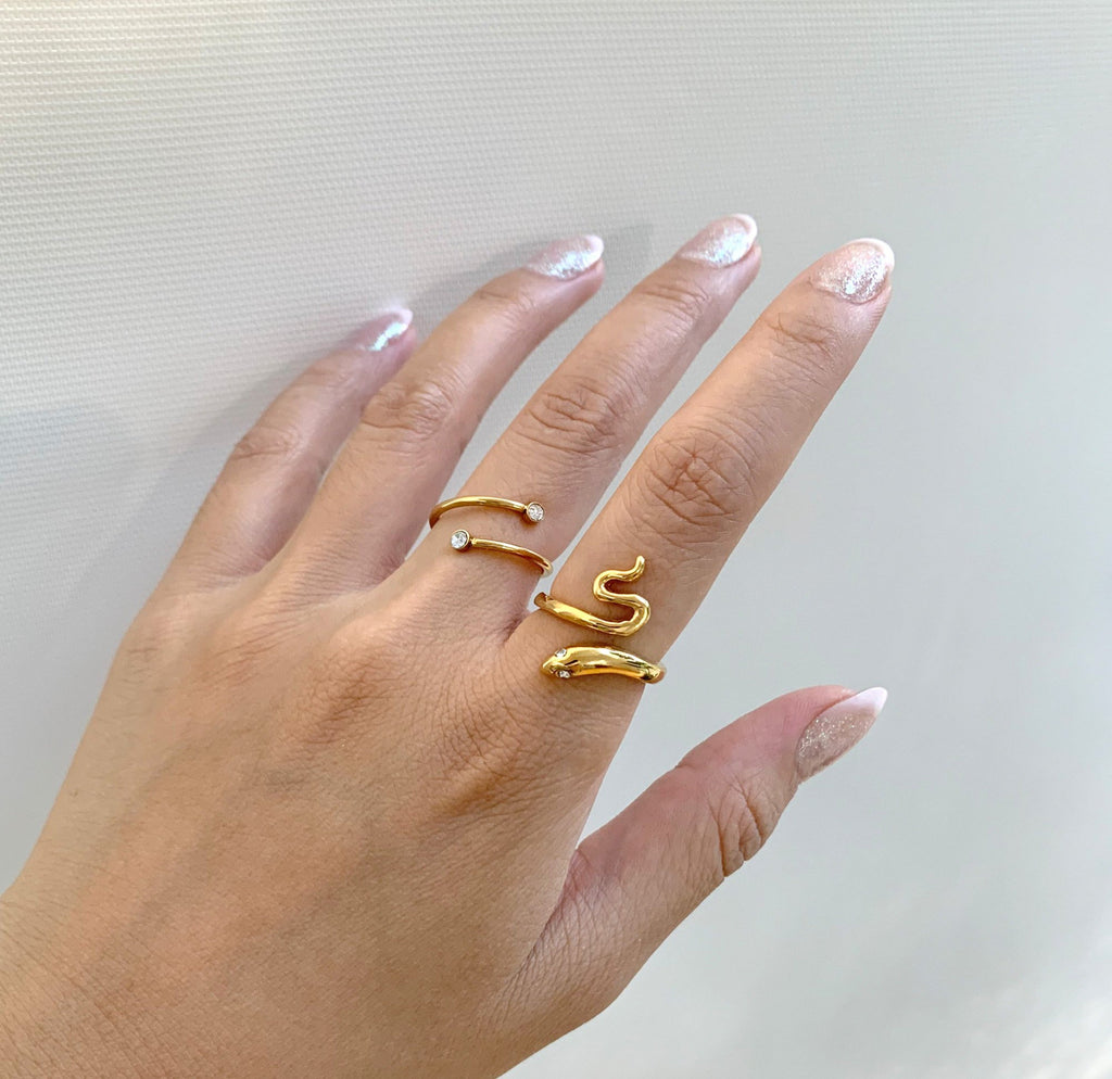 SOLANGE GOLD SNAKE RING