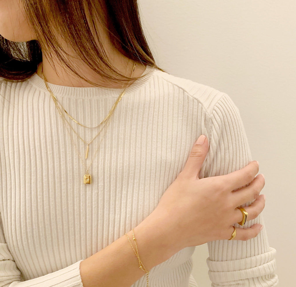 GABRIELLE GOLD STARBURST STACK NECKLACE