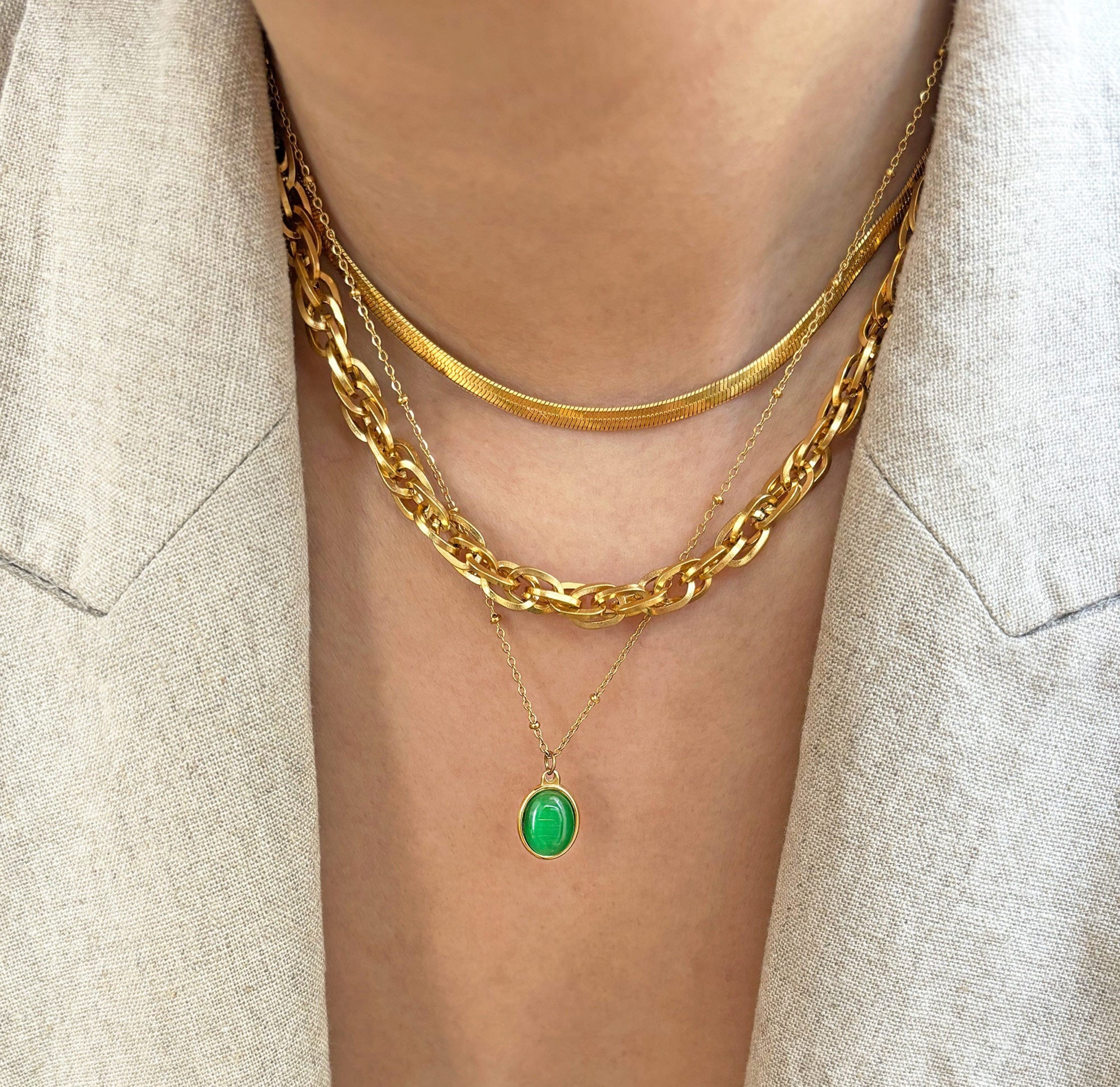 DARA GOLD GREEN CATS EYE PENDANT NECKLACE