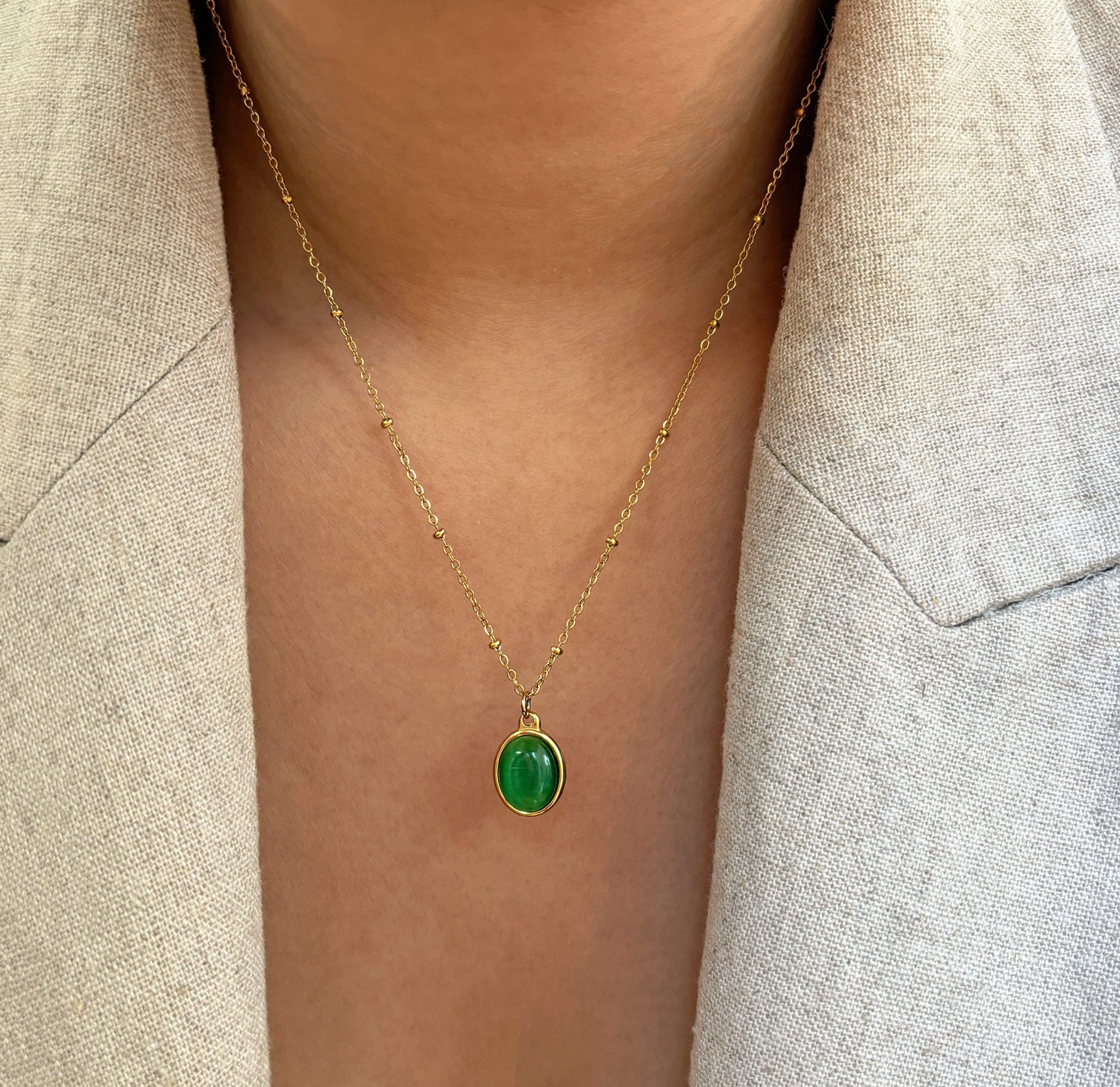 DARA GOLD GREEN CATS EYE PENDANT NECKLACE
