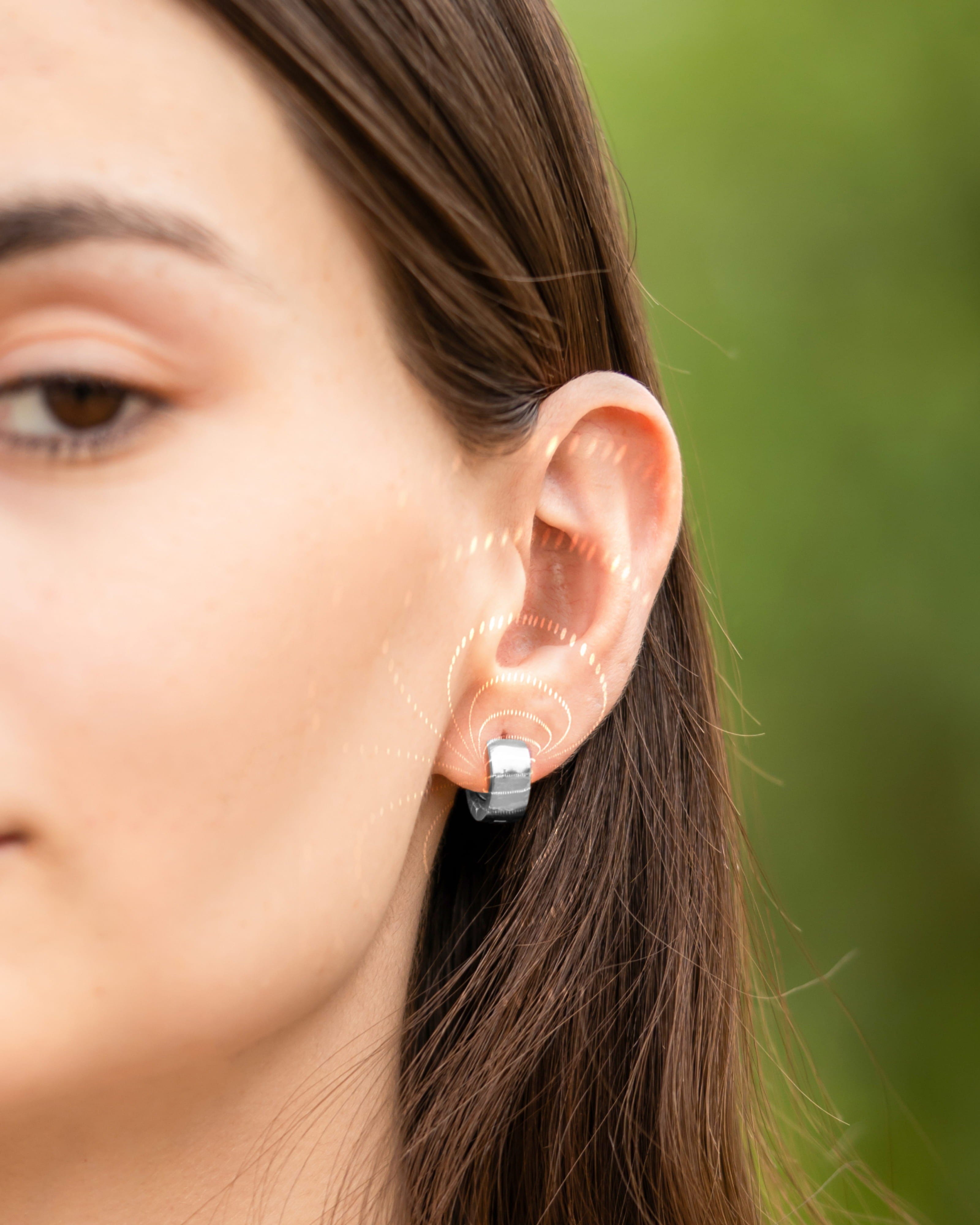 Polished Magnetic Therapy Earrings for Women (Silver)