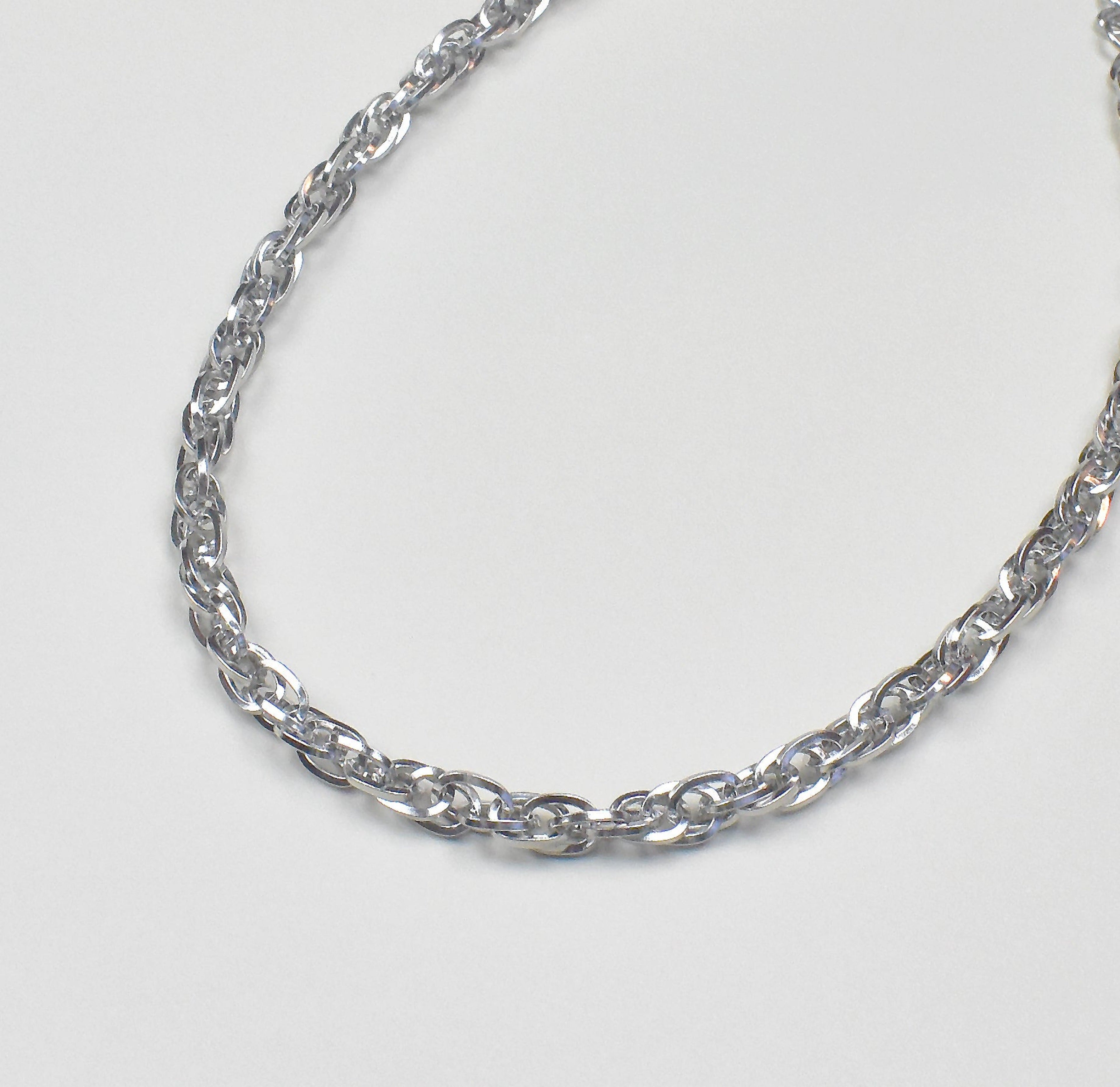 GEMMA SILVER ROPE CHAIN NECKLACE