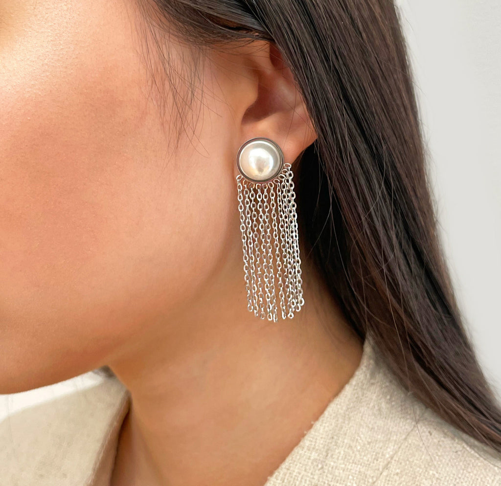 LOLITA SILVER PEARL TASSEL CHAIN EARRINGS