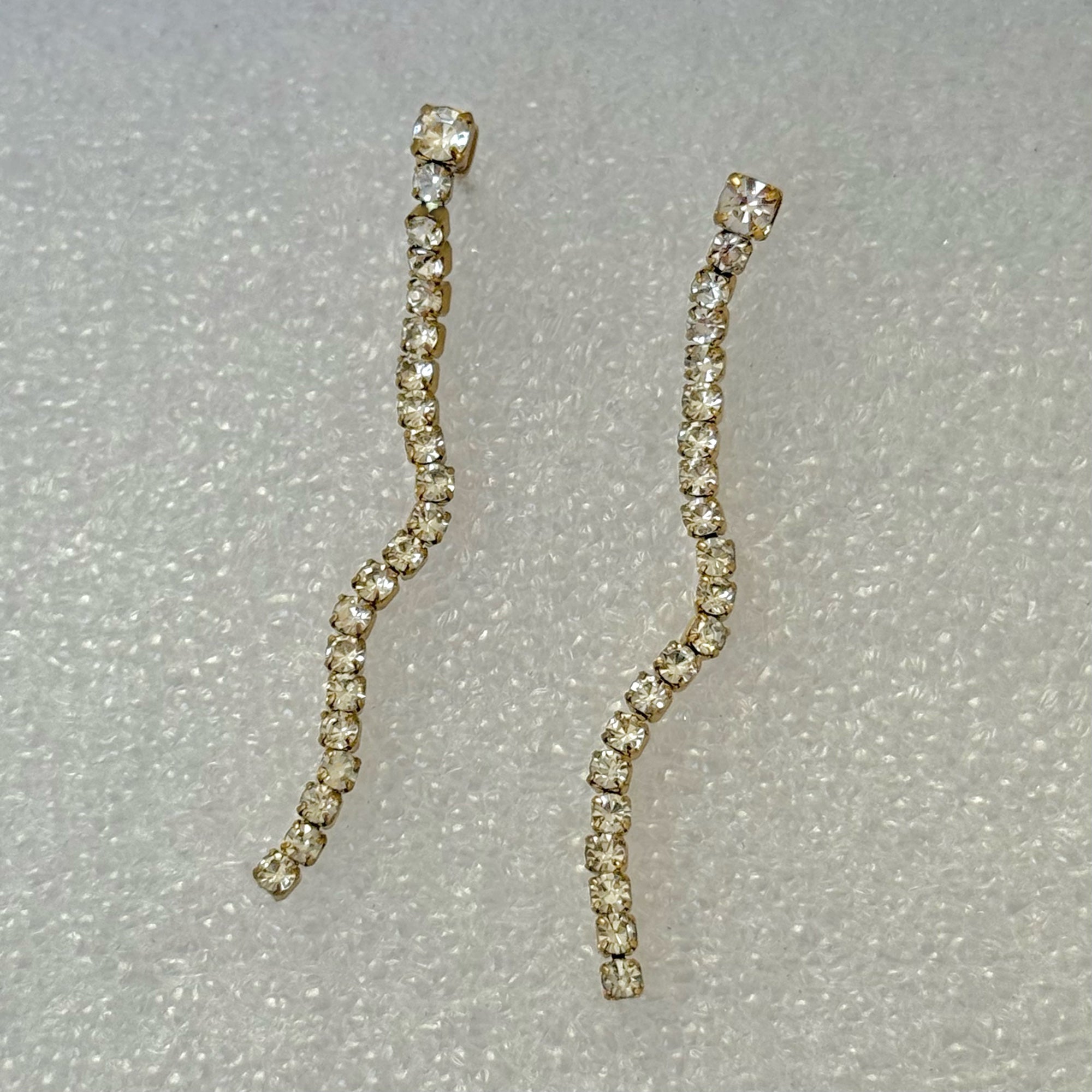 SKYLER GOLD TENNIS DROP EARRINGS