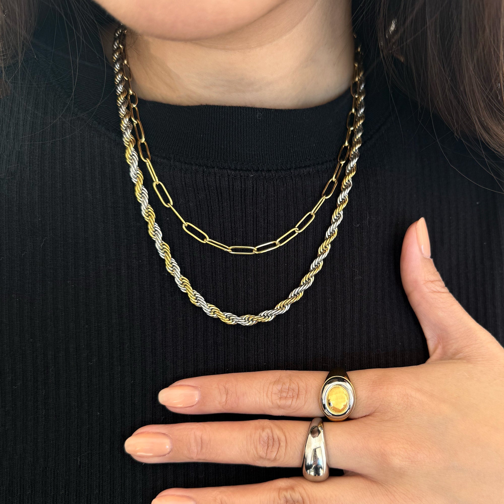 RONNIE TWO TONED ROPE CHAIN NECKLACE