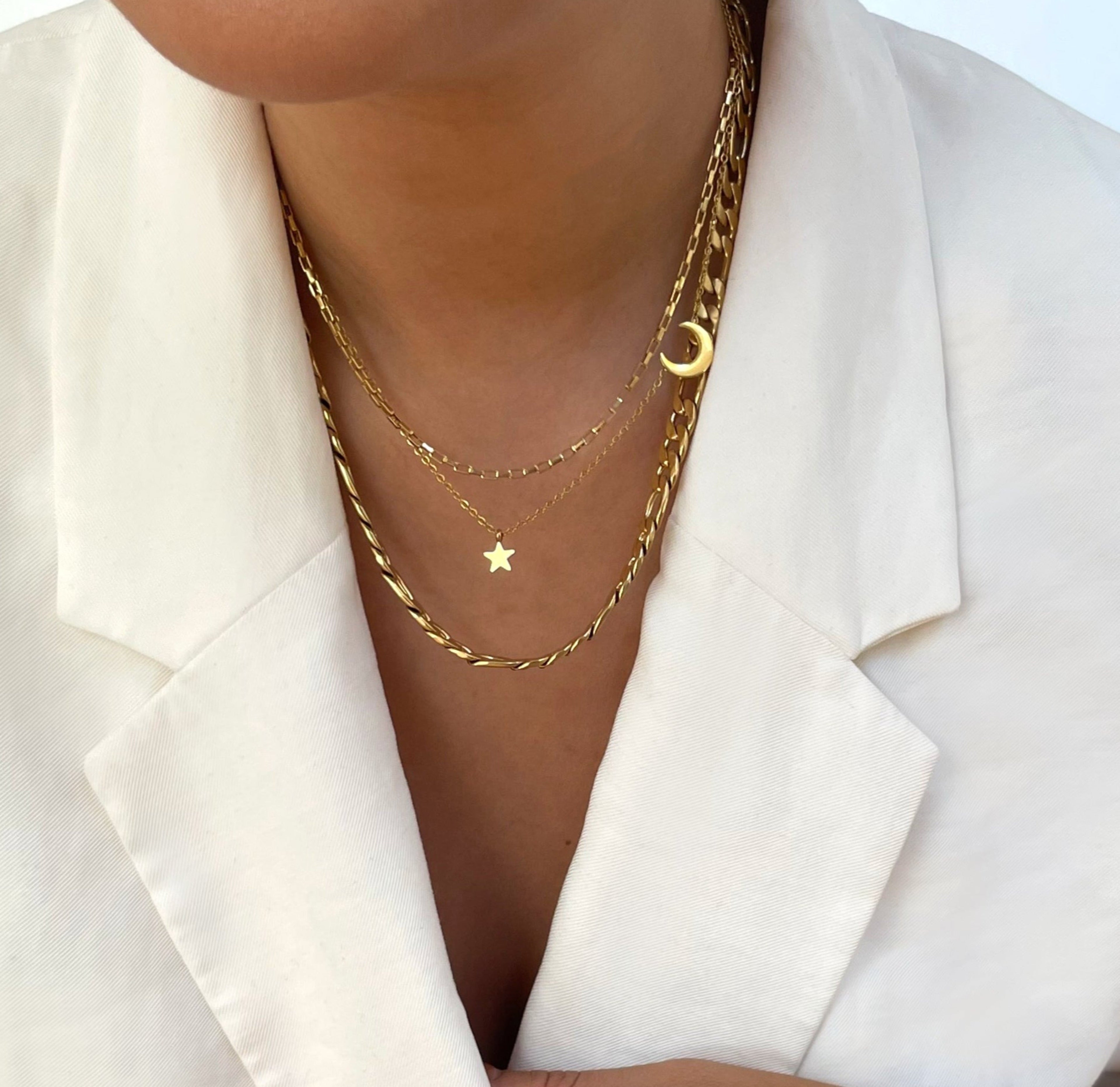 LUNA GOLD STAR AND MOON NECKLACE